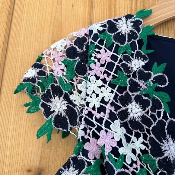 Foxiedox Floral Lace A-Line Maryem Midi Dress Size Extra Small - Picture 5 of 14